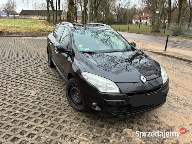 Megane 16 110 Płock