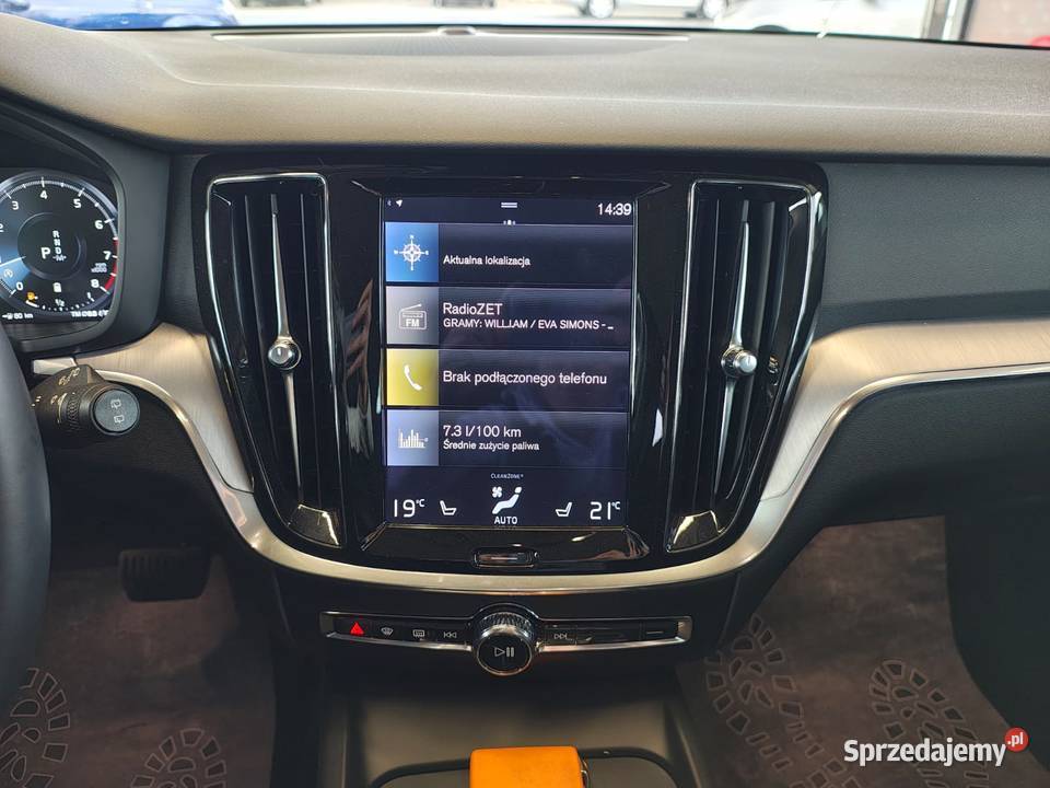 Volvo V60 20BenzynaHybryda 21000 Piękny Stan poduszka powietrzna