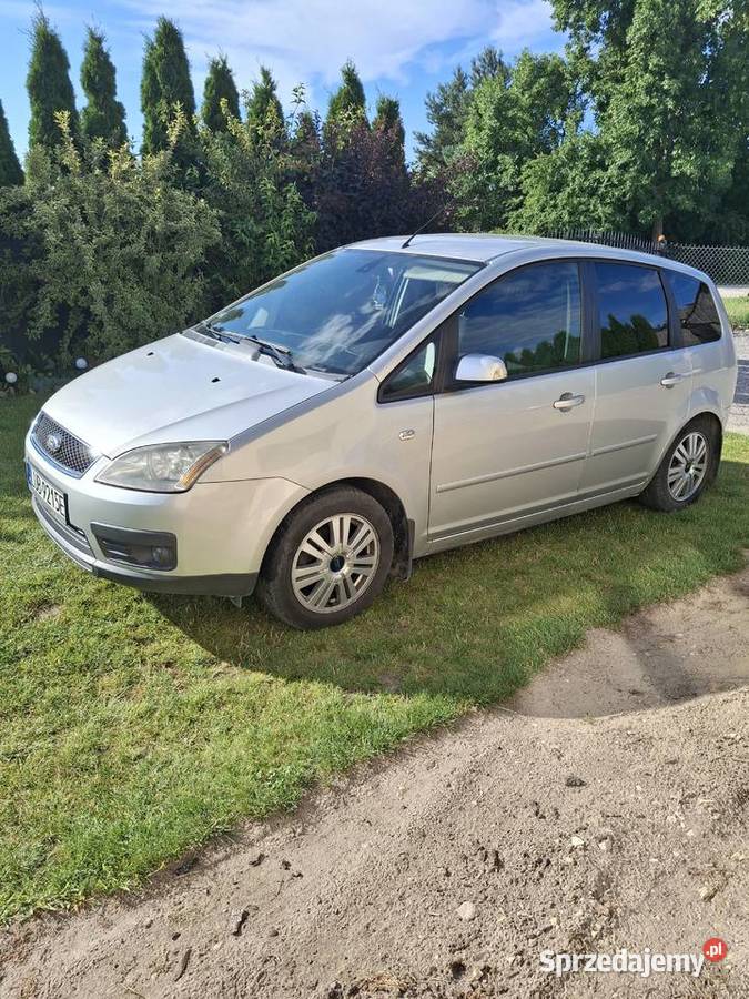 Samochód Ford c Niedrzwica Duża