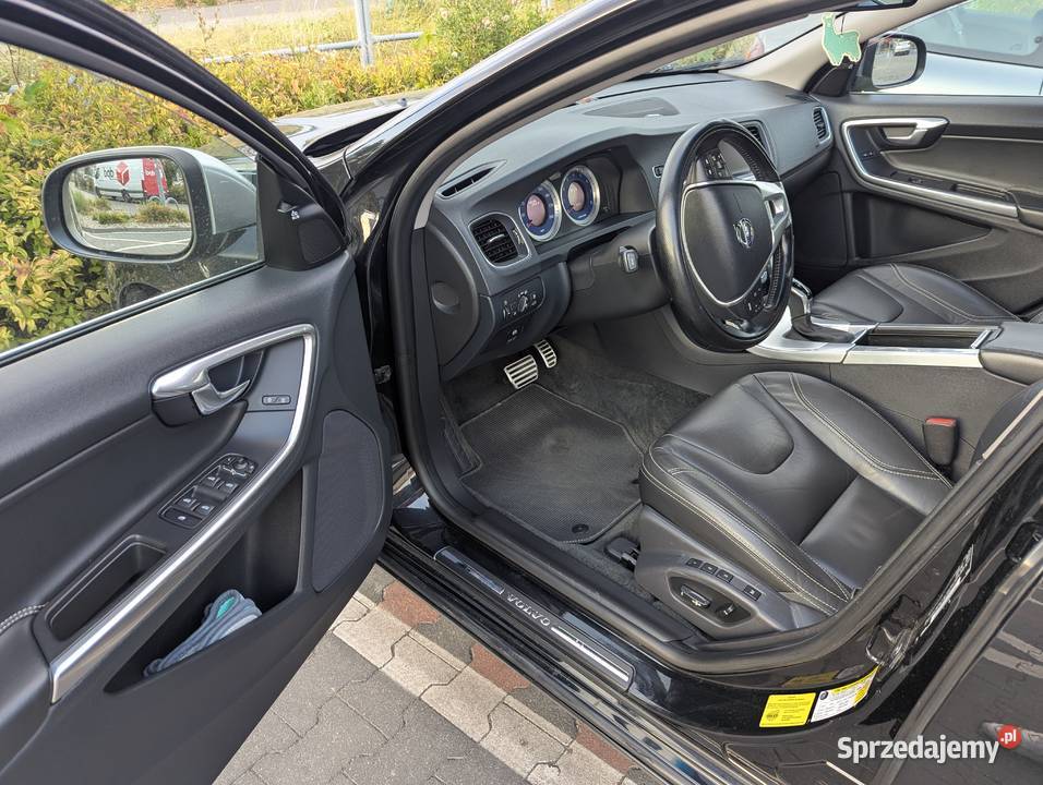Volvo S60 T6 30 RDesign AWD nieuszkodzony Opole
