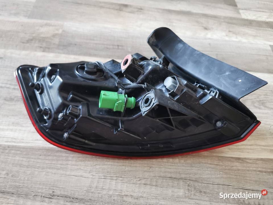 Audi A3 Sportback Lift 1620 lampa tylna prawa Świerzawa