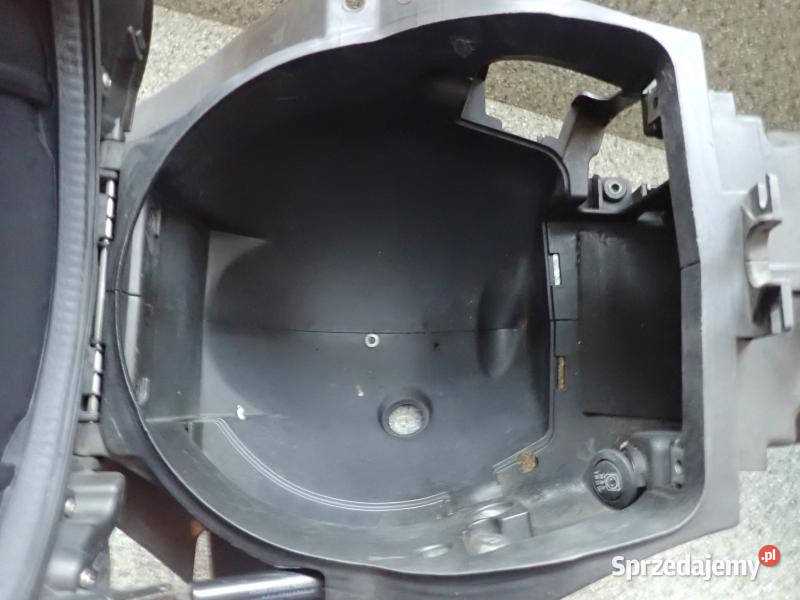 KUFER NA KASK POKRYWA APRILIA MANA 850 0716R Pozostałe lubuskie Strzelce Krajeńskie