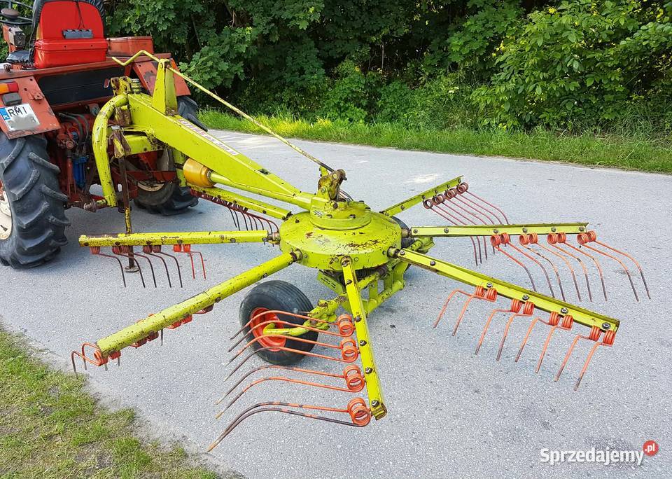 Zgrabiarka do siana karuzelowa CLAAS WS 310 U Dąbrowa Tarnowska
