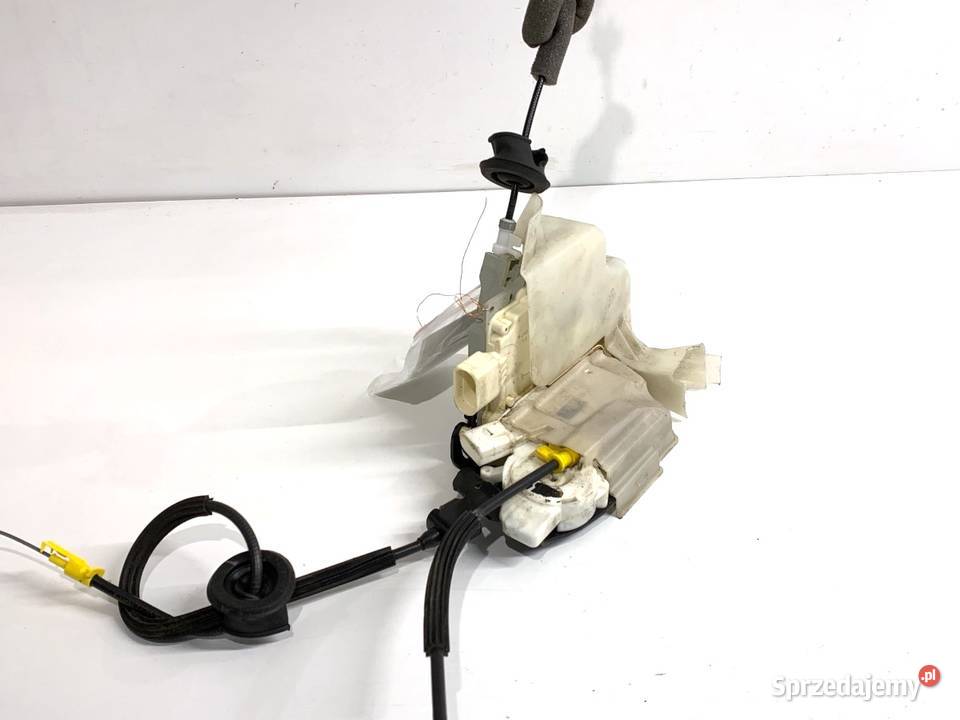 ZAMEK DRZWI LEWY PRZÓD AUDI A6 C7 Kombi