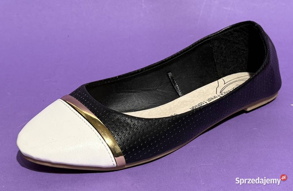 Czarne baleriny z białym czubkiem skórzana