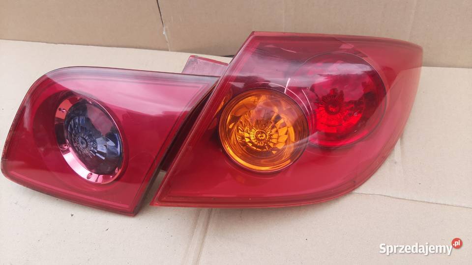 lampa tylna prawa Mazda 3 w klape w błotnik dolnośląskie Dębno sprzedam