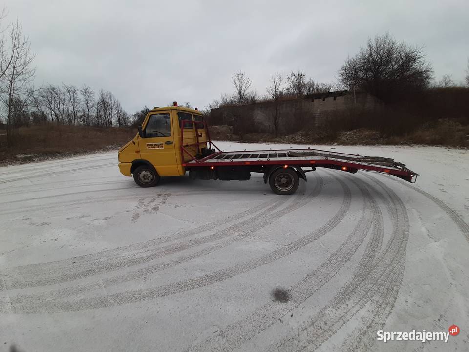 Autolaweta pomoc drogowa Iveco 3510 blizniak kat 100KM Busko-Zdrój