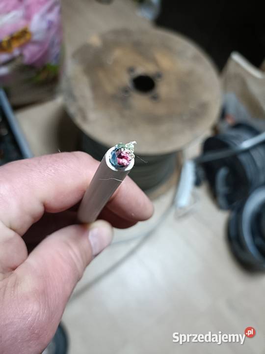 Kabel J2YStY 4x2x06 St III Bd telekomunikacyjny Wykroty