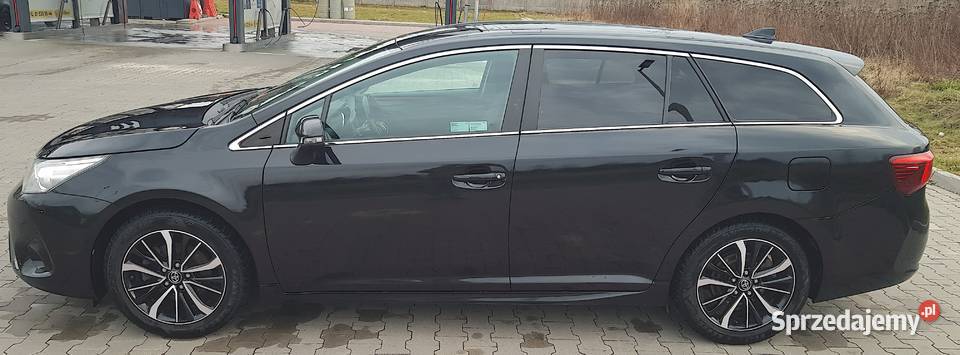 Toyota Avensis 18 Valvematic Kombi 2018 t27 1798cm3 Avensis