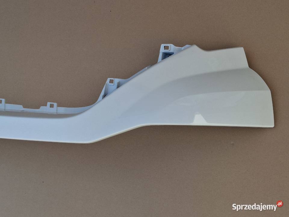 IVECO DAILY 2024 LISTWA ATRAPA BLENDA GRILL Zderzaki Bieleń