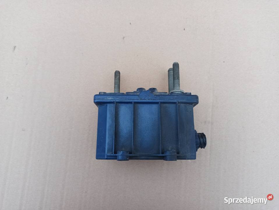 IVECO HEBEL WŁĄCZNIK PRĄDU 504019002 10829500 ciężarowe Bieleń sprzedam