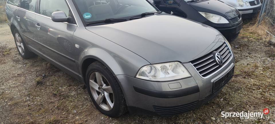 VW passat B5 fl kombi 19 TDI automat uszkodzony 230214km Passat Zwoleń