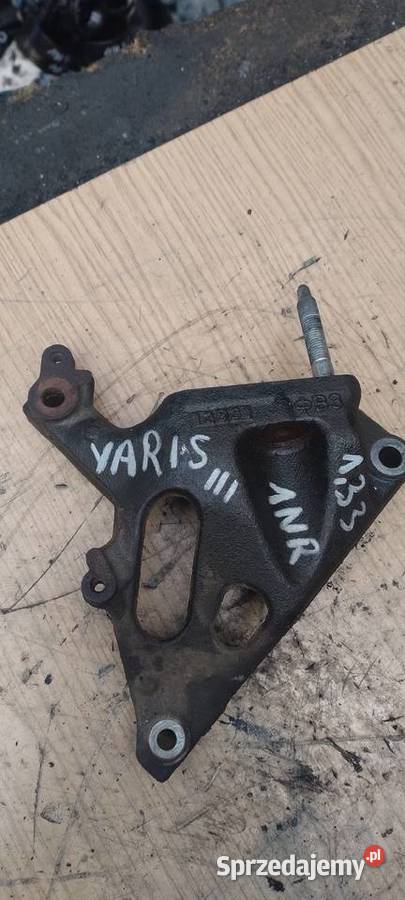 TOYOTA YARIS III AURIS 133 1 łapa silnika świętokrzyskie Kielce