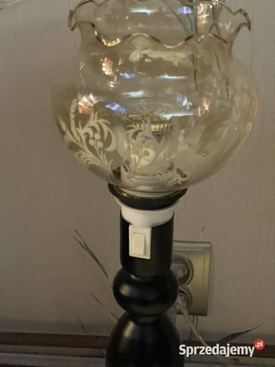 Piękne lampy stojące Żary