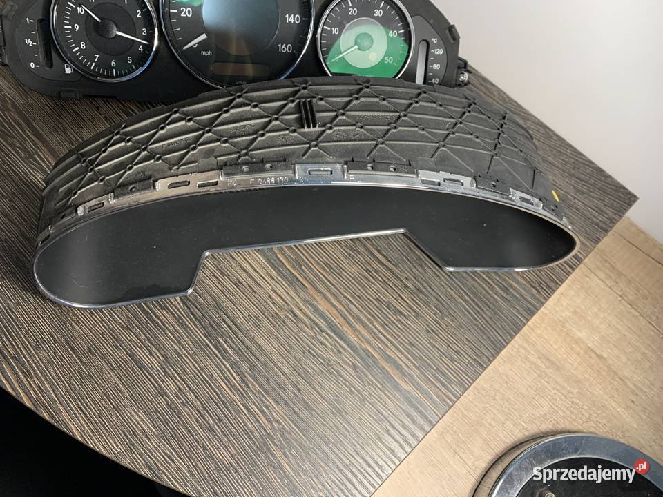 LICZNIK ZEGAR MERCEDES CLS W219 30 CDI V6 ANGLIK osobowe Wysoka Głogowska