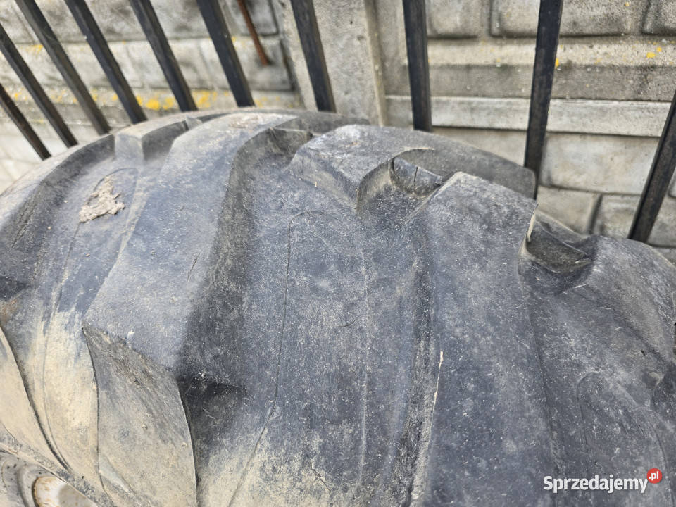 Koła 2 sztuki 175 24 otwór 220 mm 8 śrub Baliki