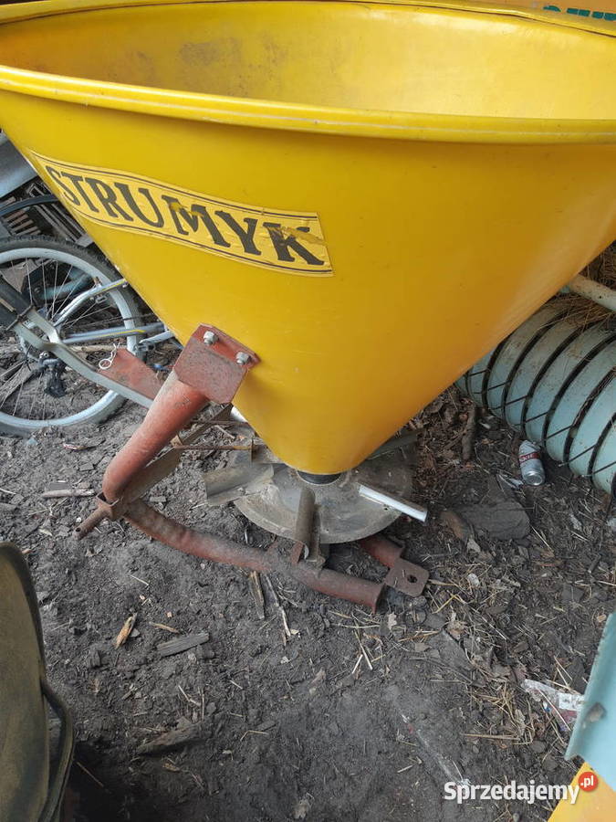 Rozsiewcz Strumyk 350l Rozsiewacze nawozów świętokrzyskie Janowice Poduszowskie