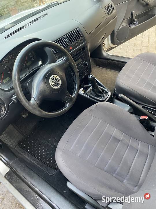 Golf 4 19TDI 90130 Volkswagen Czarnorzeki sprzedam