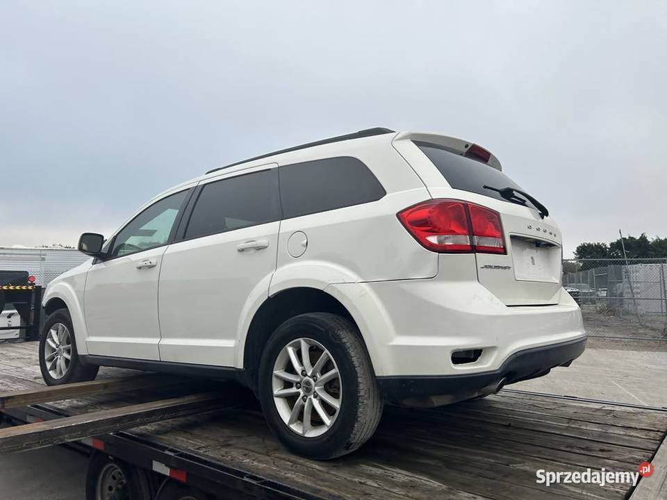 Dodge Journey Lipa