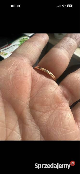 Złoty pierscionek z Ametystem złoto Skarżysko-Kamienna