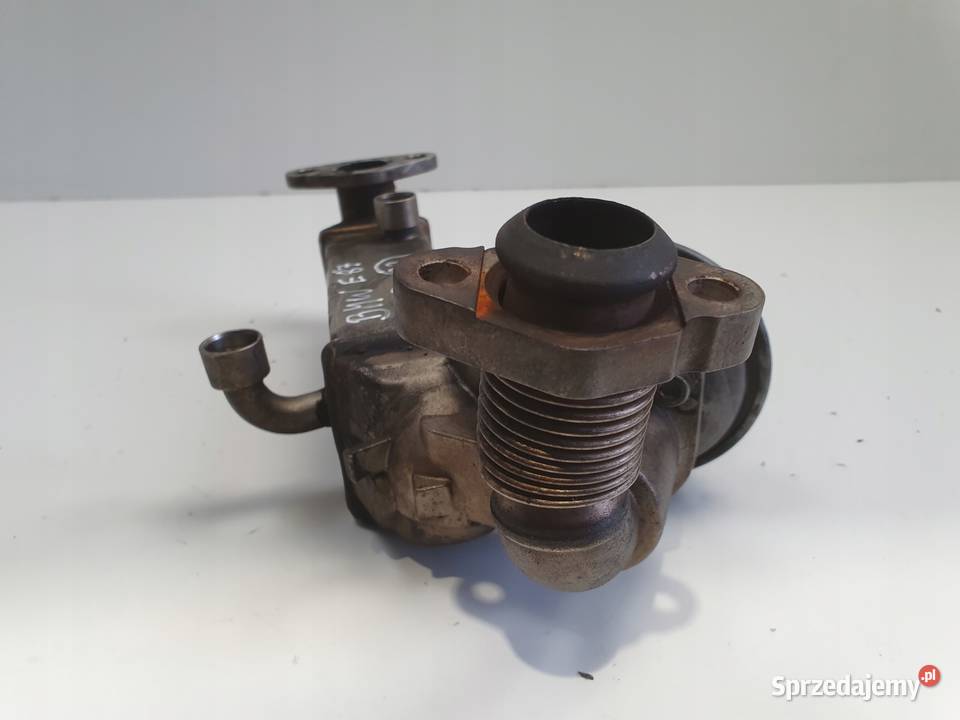 BMW E87 E90 E91 20 D CHŁODNICA SPALIN EGR osobowe Chełm
