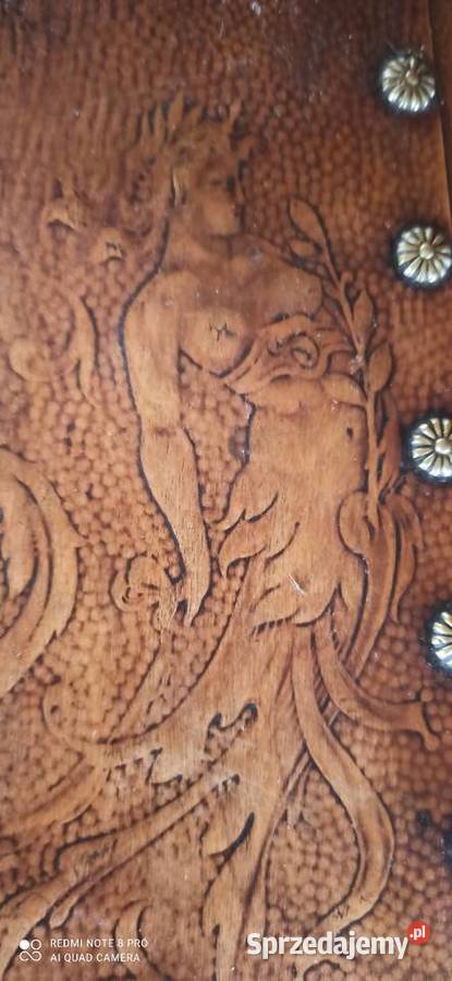 Piękne drewniane krzesło
Eklektyk Wytłaczane Gdańsk