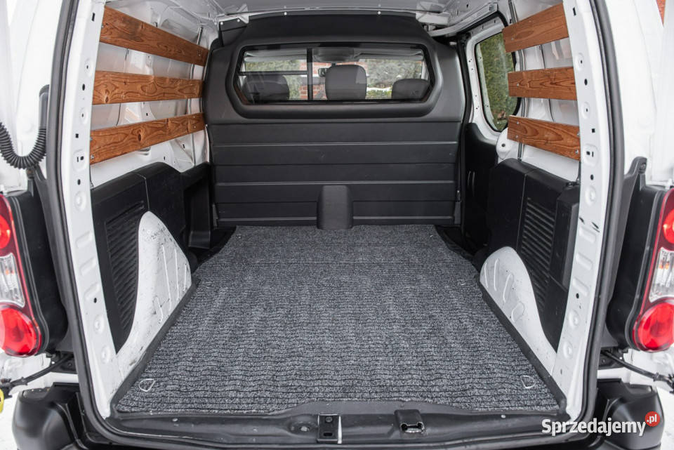 Citroen Berlingo 16 eHDI 90 AUTOMAT Super Stan Samochody dostawcze Zwoleń