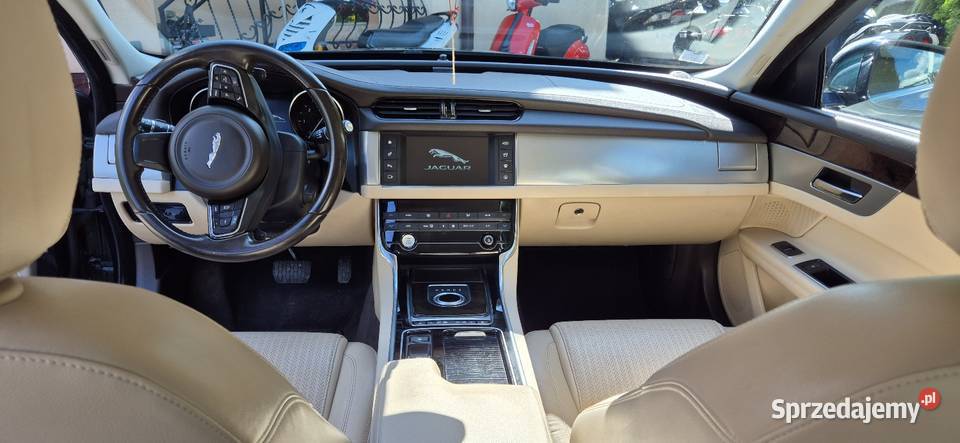 Jaguar XF 30 diesel 300 ogrzewanie postojowe małopolskie Poręba Wielka
