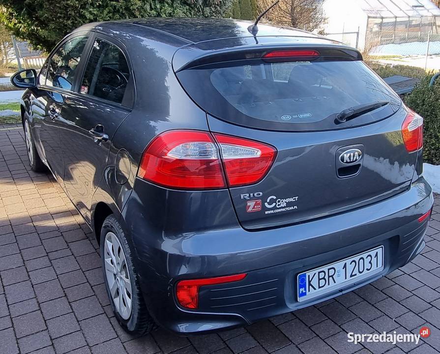 Kia Rio 2015r 12 154 przebiegu małopolskie Tymowa sprzedam