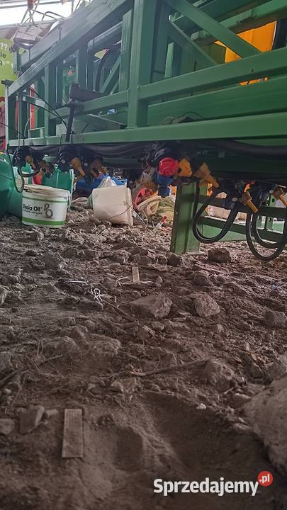 Opryskiwacz skotarek 1000 l Jędrzejów