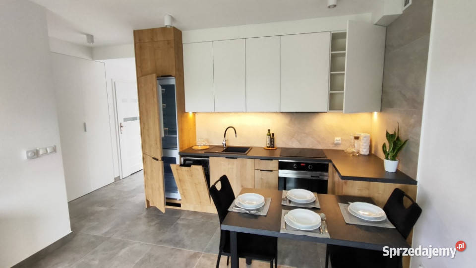 35m 40 m OGRÓD pod górami 2 miejsca parkingowe 35m2 Bielsko-Biała