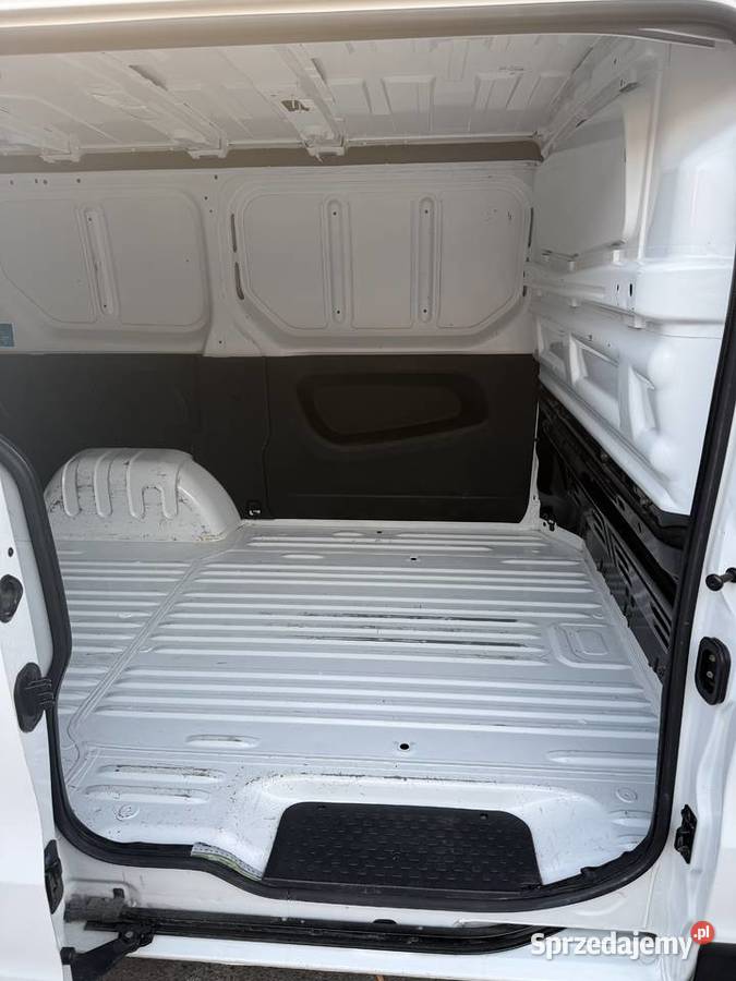 Nissan Primastar 2022 110 L1H1 ESP dolnośląskie Zgorzelec