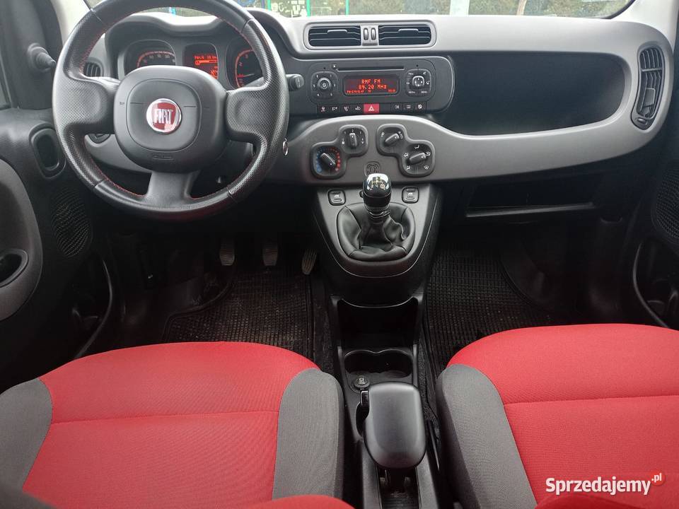 FIAT PANDA 09 BENZYNA 2015 PIERWSZA REJESTRACJA śląskie Wieszczęta