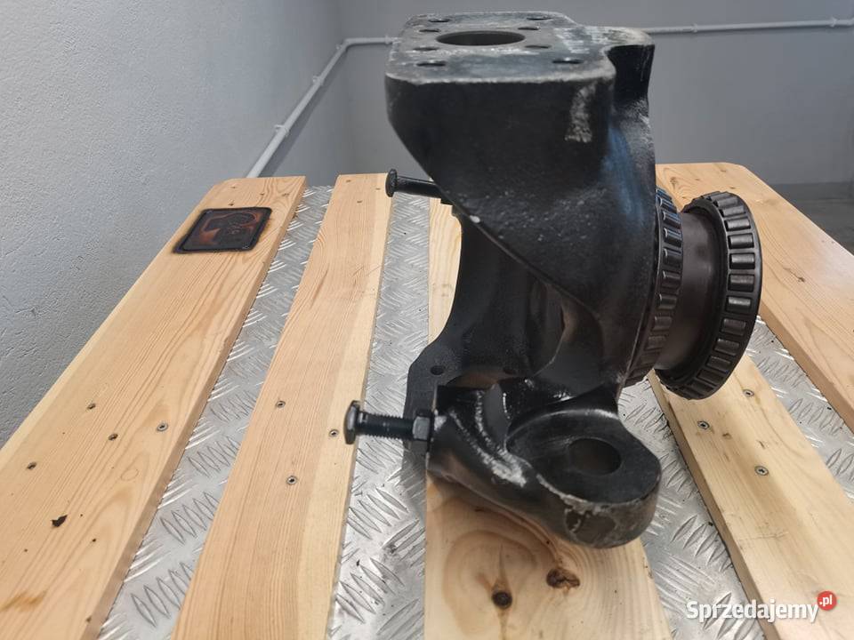 Deutzfahr K Agrotron Zwrotnica lewa Carraro wielkopolskie sprzedam