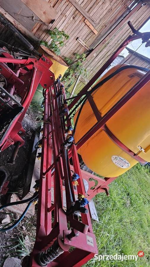Opryskiwacz 12m 400 l Słowino