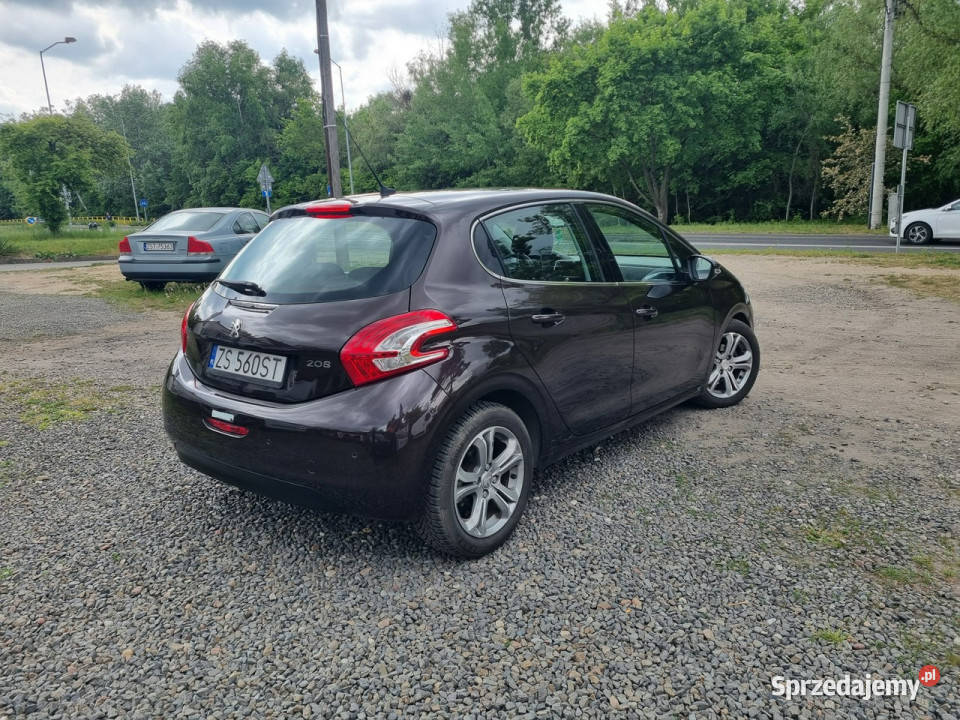 Peugeot 208 KlimatronikNaviPdcTempomat Alu 16 96 światła LED Szczecin