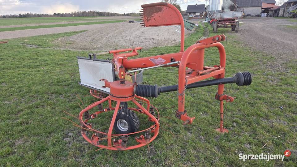 Kuhn haybob 360 zgrabiarka przetrzasarka Kuhn Ogarka