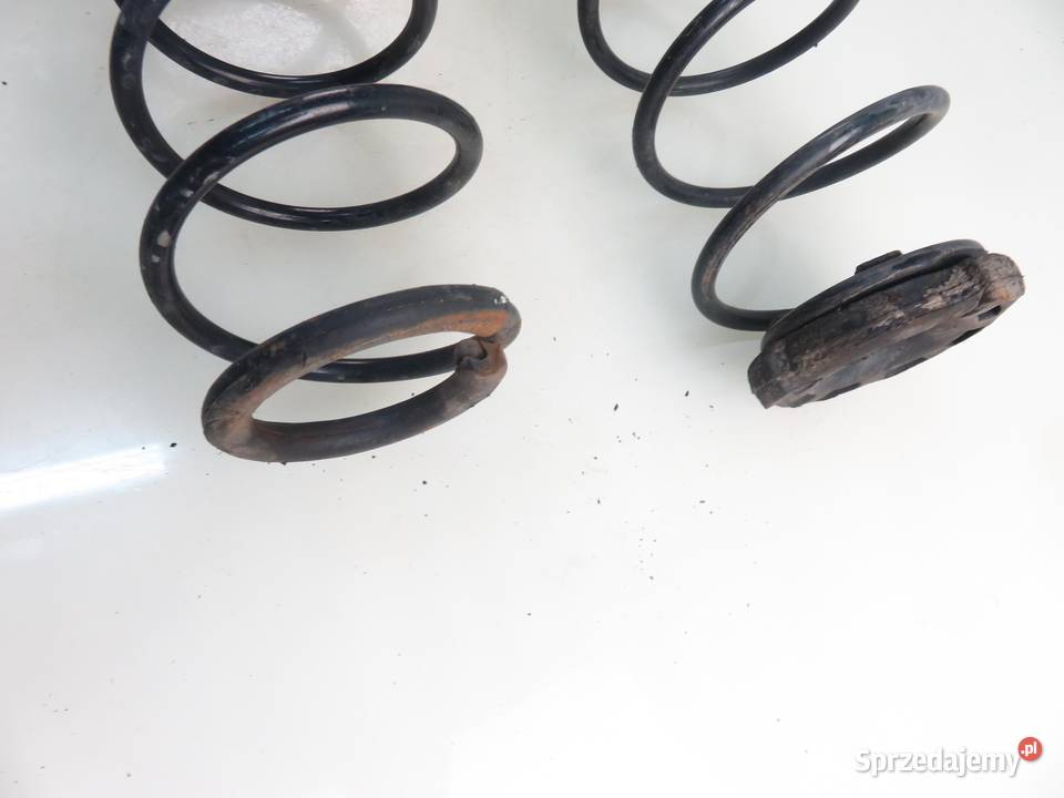 SPRĘŻYNY TYŁ KOMPLET RENAULT LAGUNA II 19 dCi osobowe Sprężyny zawieszenia sprzedam