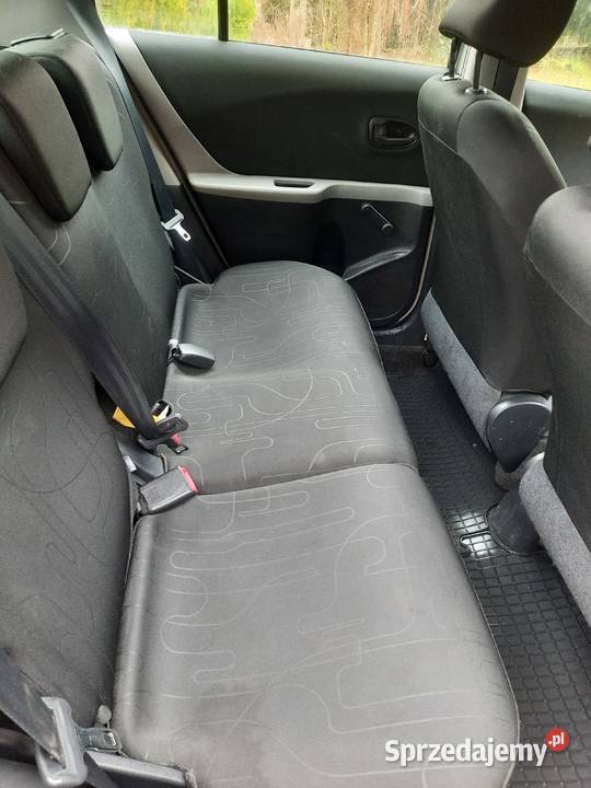 Toyota Yaris 10 Terra AC sprzedam