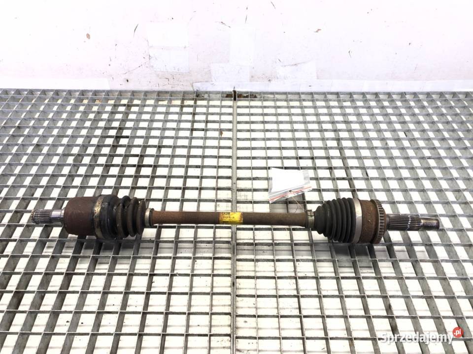 PÓŁOŚ LEWY PRZÓD HYUNDAI i20 II 12 84 PRZEGUB