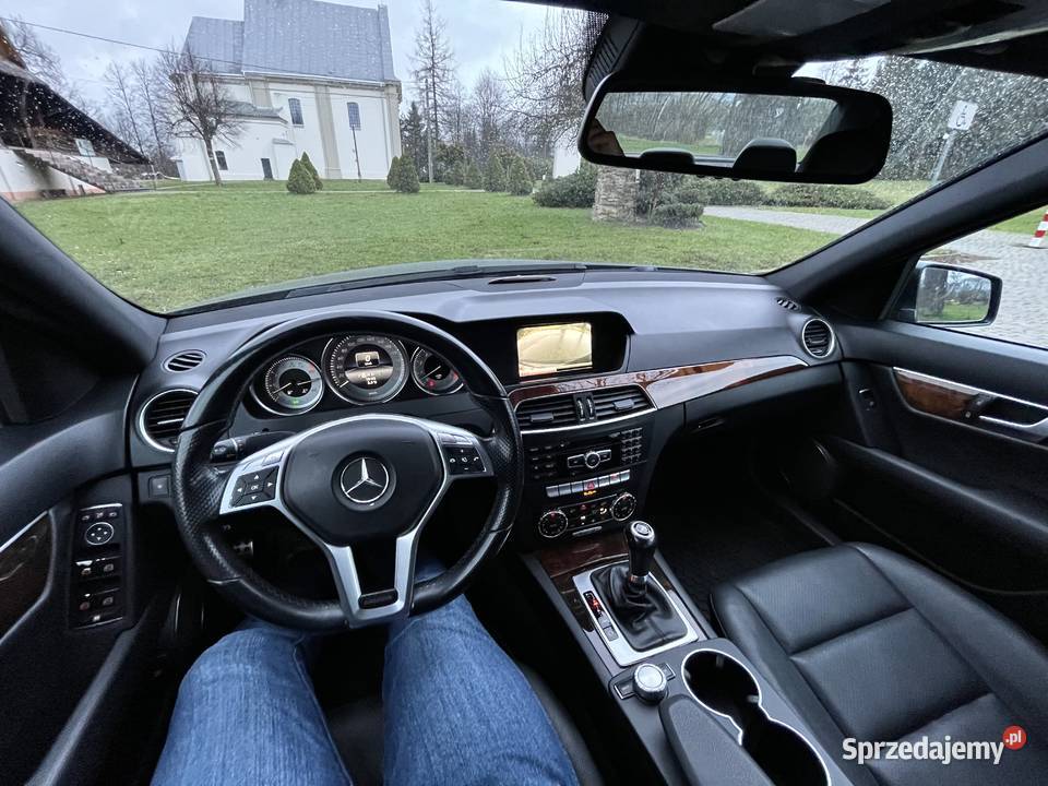 Mercedes C300 2014 35 v6 4matic pakiet AMG