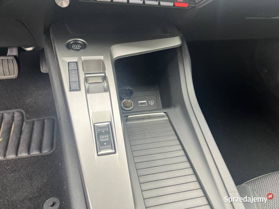 PEUGEOT 308 III 12 PureTech 136 Hybride DCS6 uszkodzony Opole