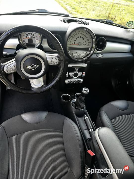 Mini Cooper 16 benzyna 2010 idealny Staszów