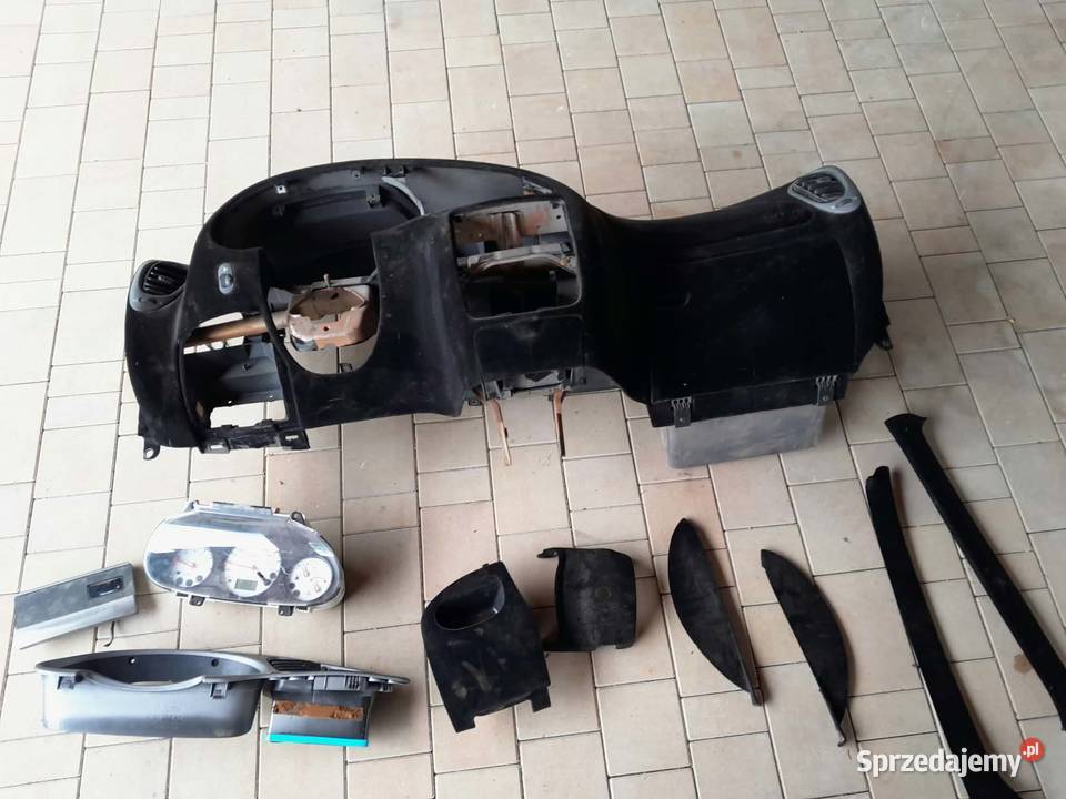 Deska rozdzielcza flokowana ford fiesta mk4 ford Moszczenica