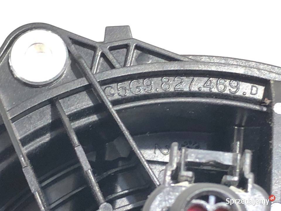 KLAMKA KLAPY TYŁ VW GOLF VII 5G9827469D Kombi