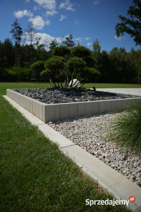 Obrzeże trawnikowe z betonu nowoczesne obrzeża Górno