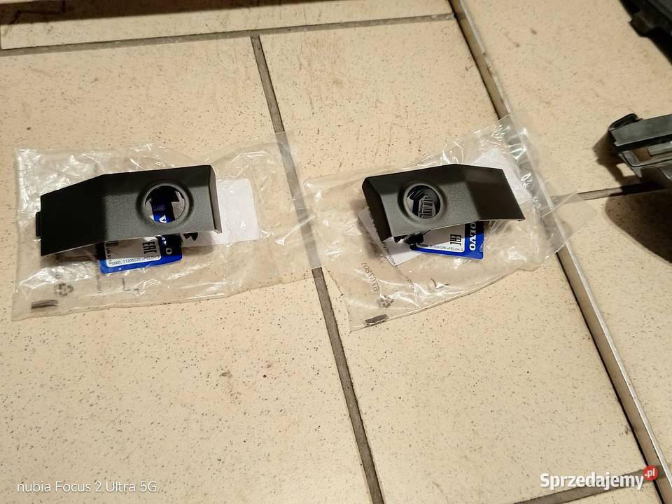 Volvo XC60 Żaluzja górna i dolna wzmocnienie ALU