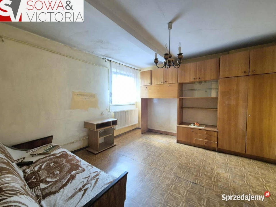 Mieszkanie o powierzchni 4850 m 2 do remontu Liczba pokoi 2 Mieroszów