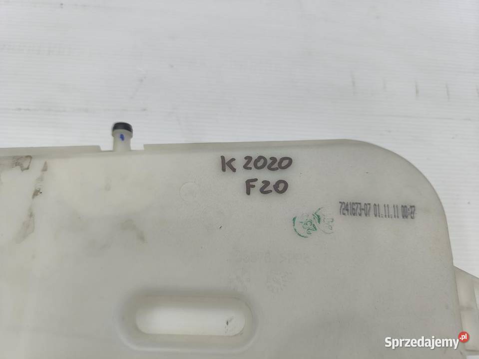 ZBIORNICZEK POMPKA SPRYSKIWACZA BMW F20 7241673 Pompy wody Układ chłodzenia