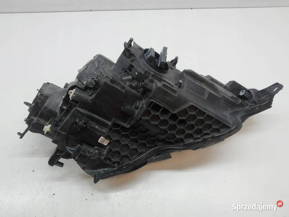 LAMPA PRZÓD LEWA FULL LED ACTIVE HIGH BEAM świętokrzyskie